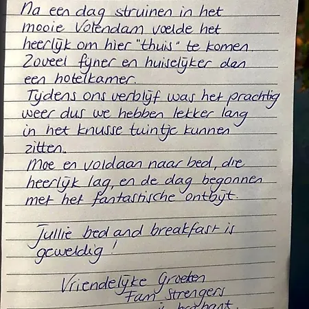 Casandra Volendam