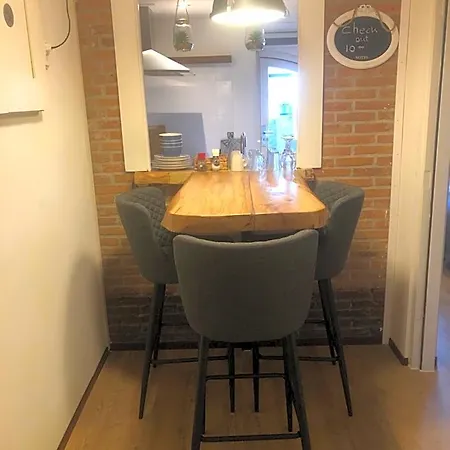Bed & Breakfast Casandra Volendam