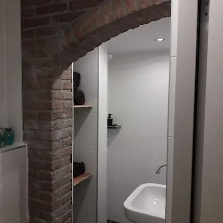 Casandra Oda ve Kahvaltı 3*